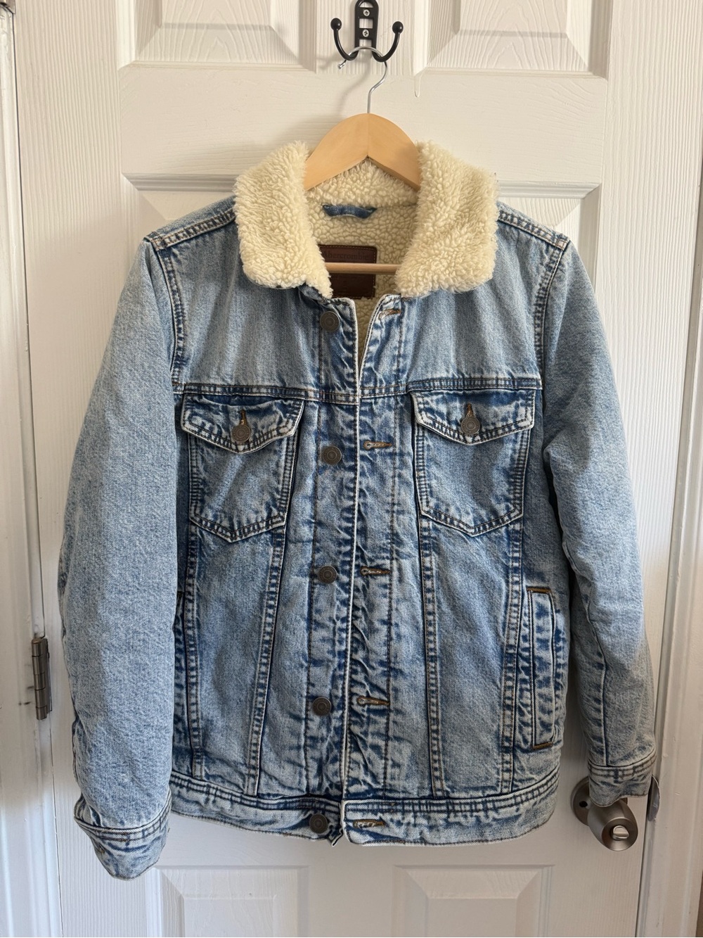 Abercrombie & Fitch Denim Sherpa Trucker Jacket